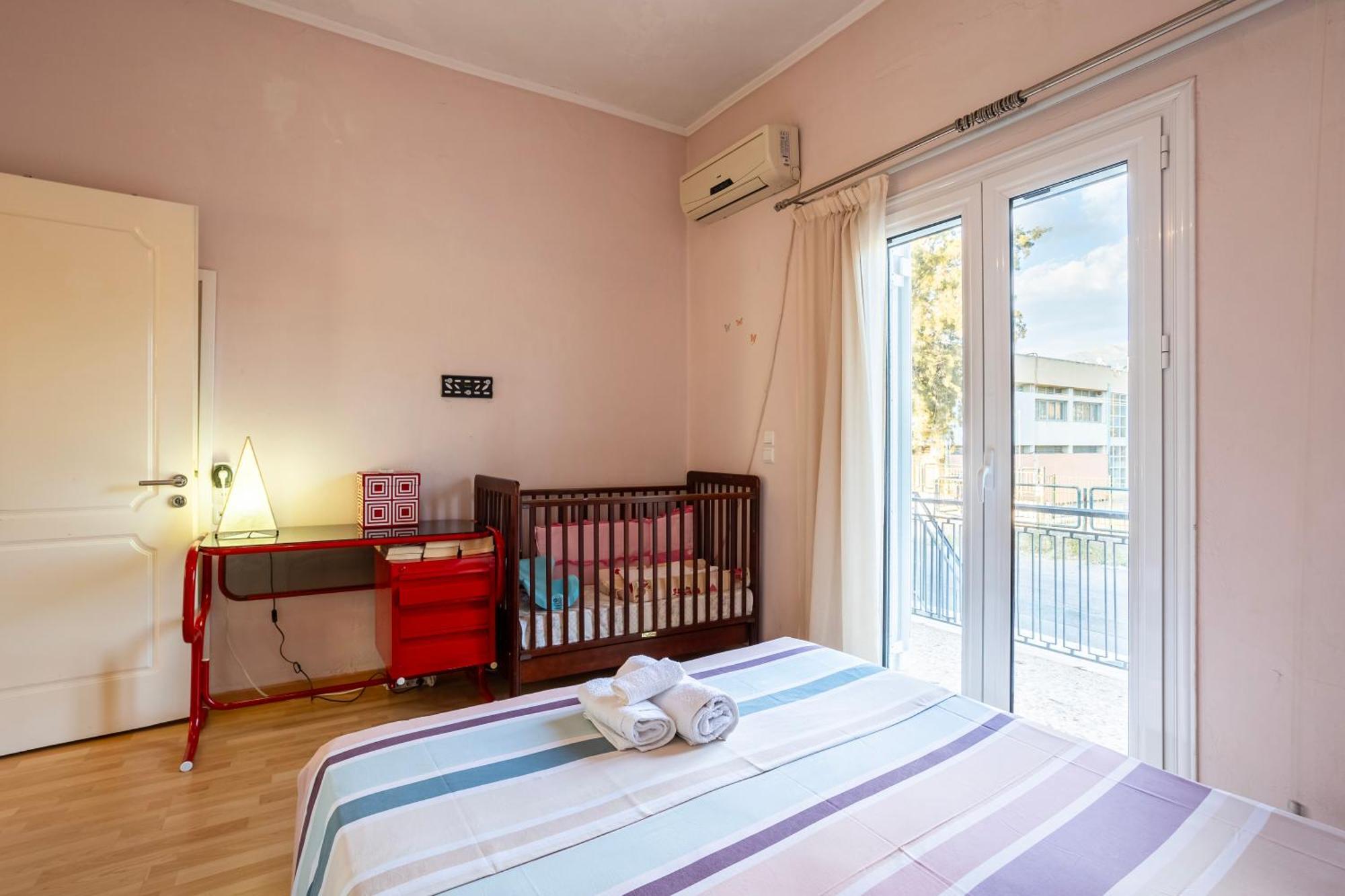 Kalamata'S Sunny Retreat Near The Historic Center Zewnętrze zdjęcie