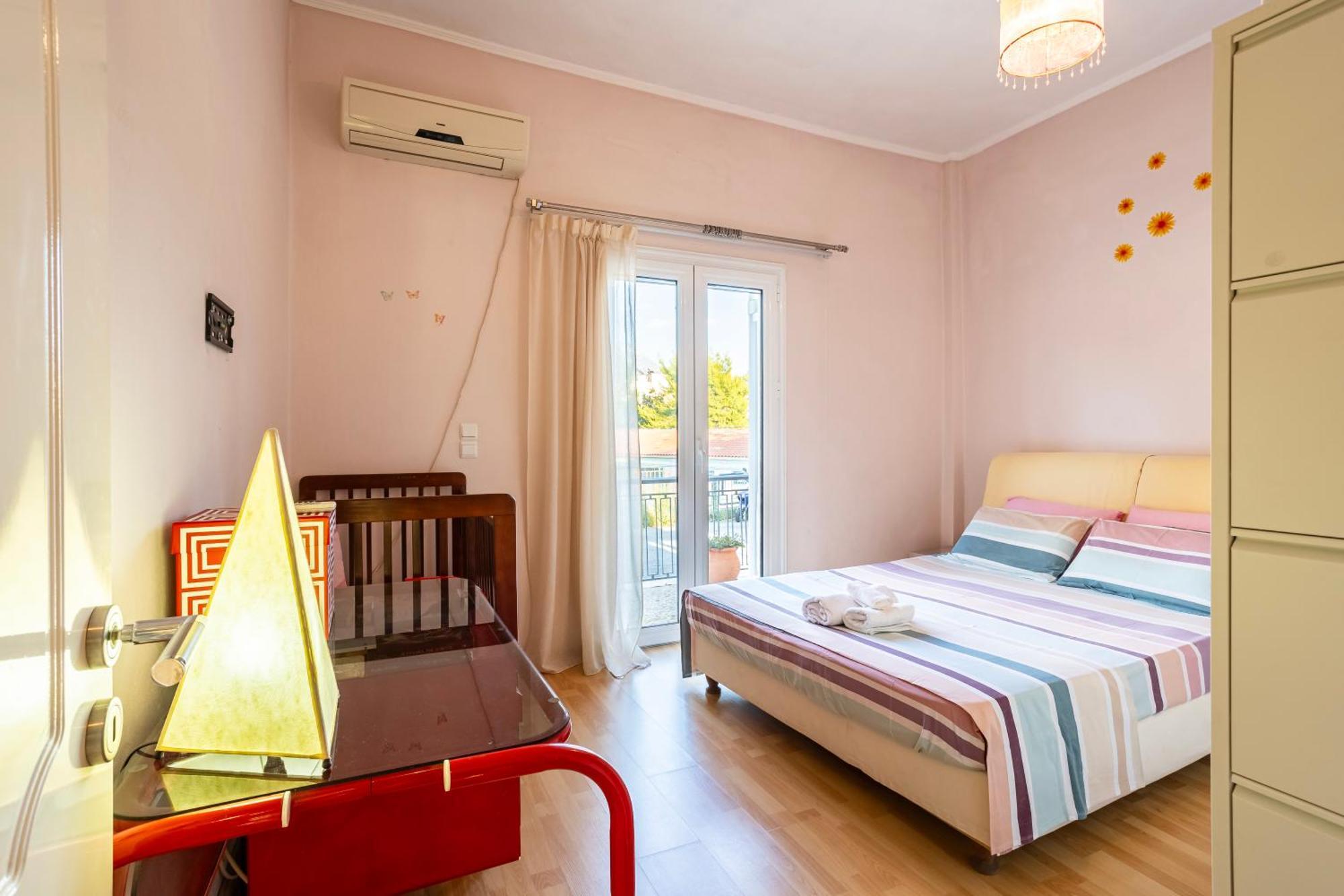Kalamata'S Sunny Retreat Near The Historic Center Zewnętrze zdjęcie